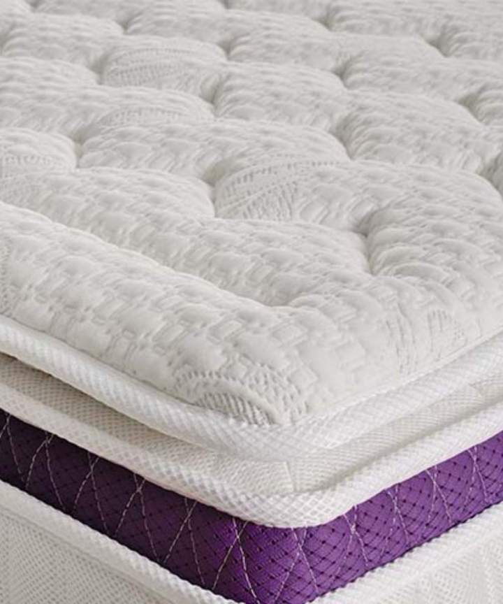 Matelas à ressorts La Baie